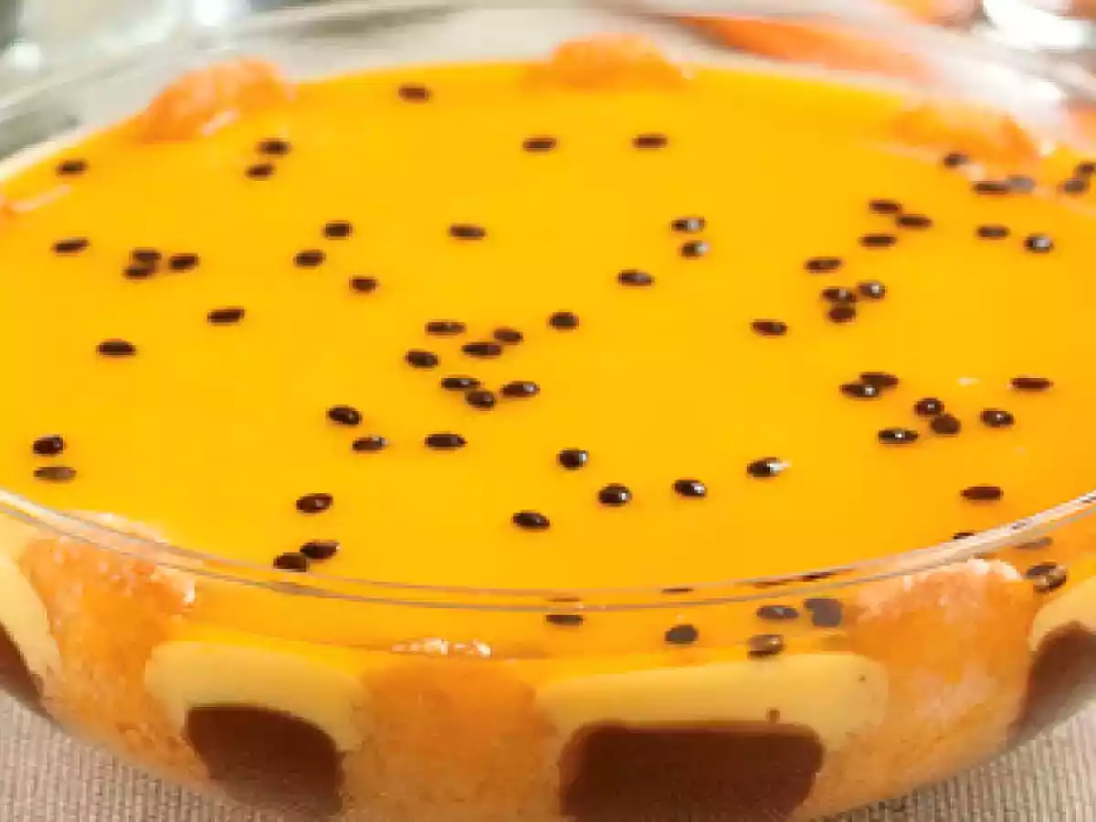 Pavê de ganache, sorvete e maracujá