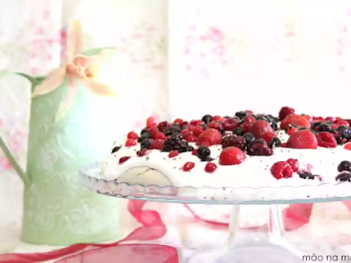 Pavlova com Frutos Vermelhos