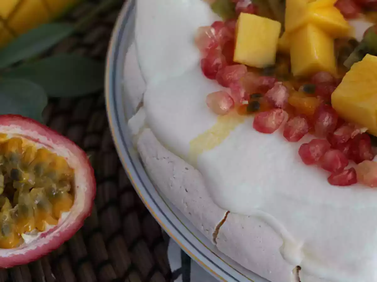 Pavlova exótica - Suspirão de maracujá e romã - foto 5
