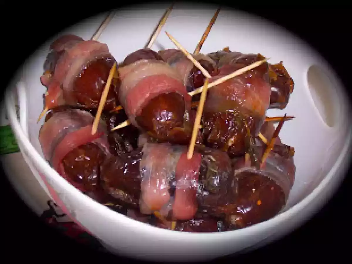 Pecorino and Date Bites / Tâmaras recheadas com Queijo Pecorino!
