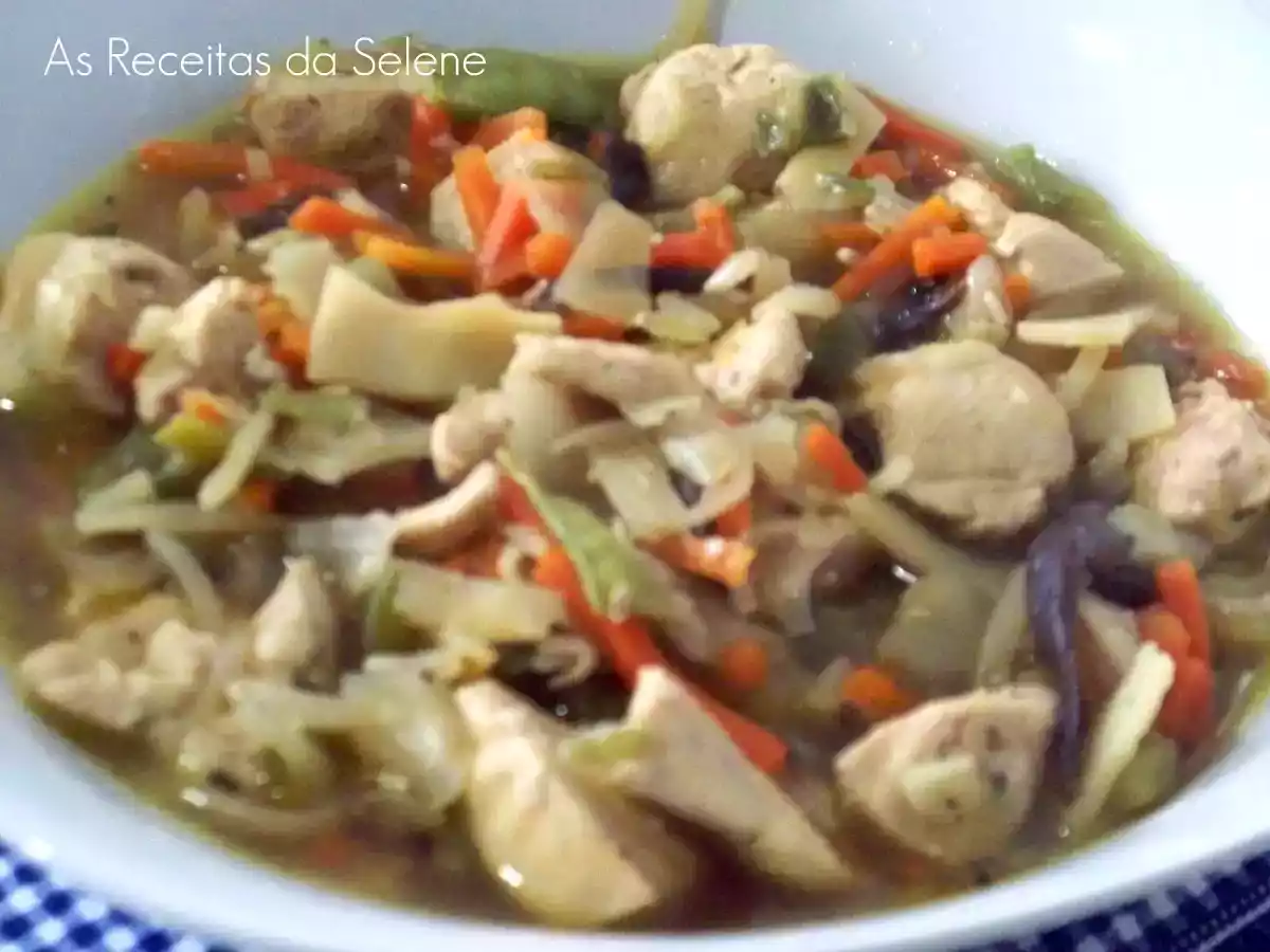 Peito de Frango com Mistura Chinesa
