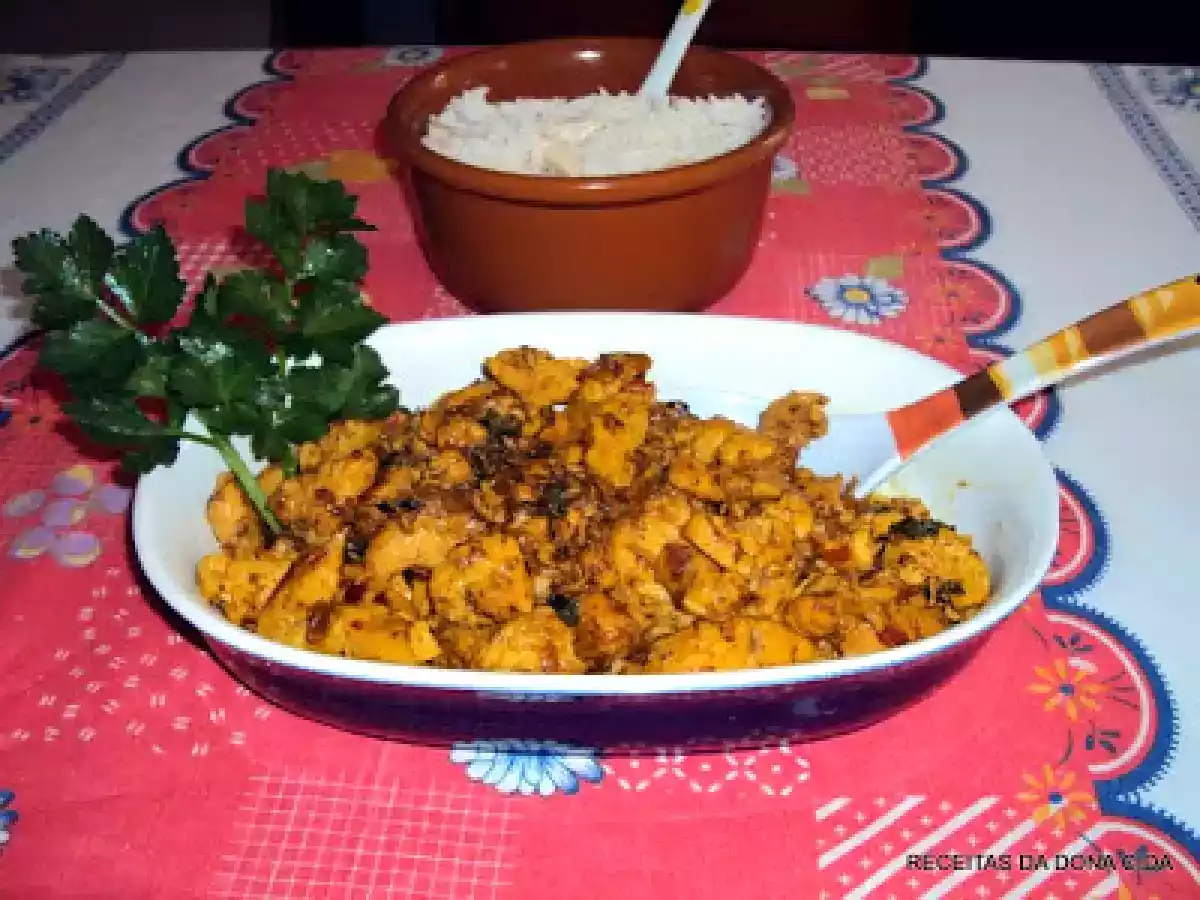 PEITO DE FRANGO COM MOLHO DE CERVEJA, CURCUMA E ERVAS FRESCAS - foto 9