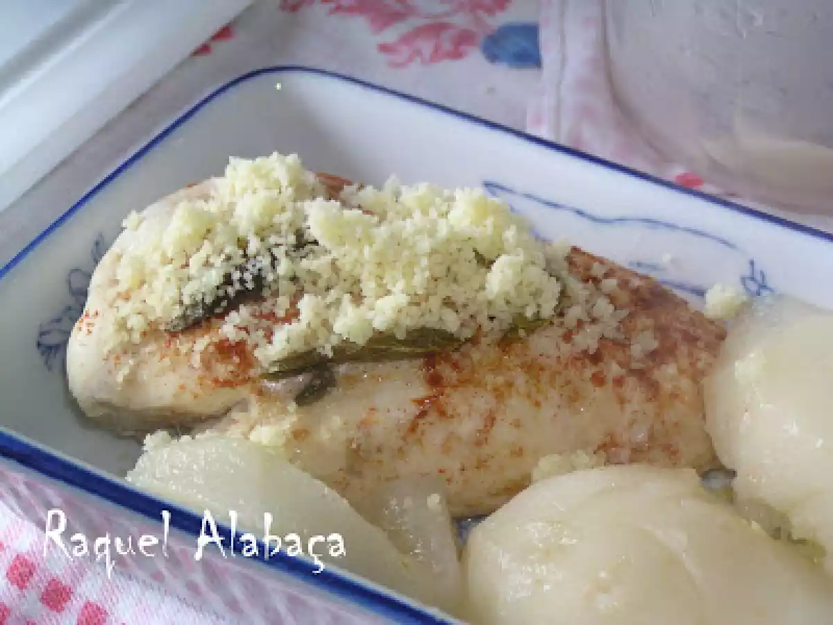 Peito de frango gratinado com Salva e Pêra - foto 3
