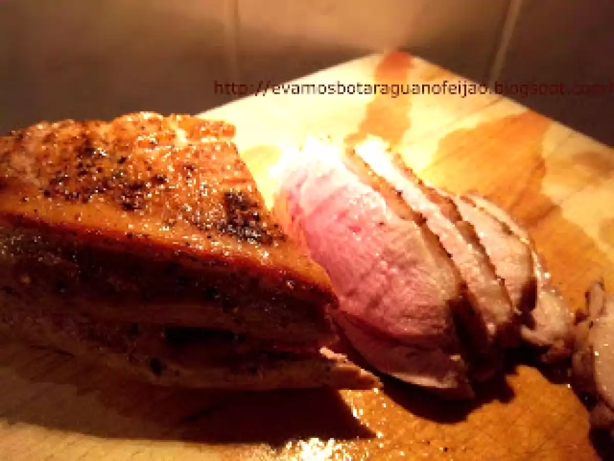 Peito de pato com figos assados e batatas ao Roquefort - foto 11
