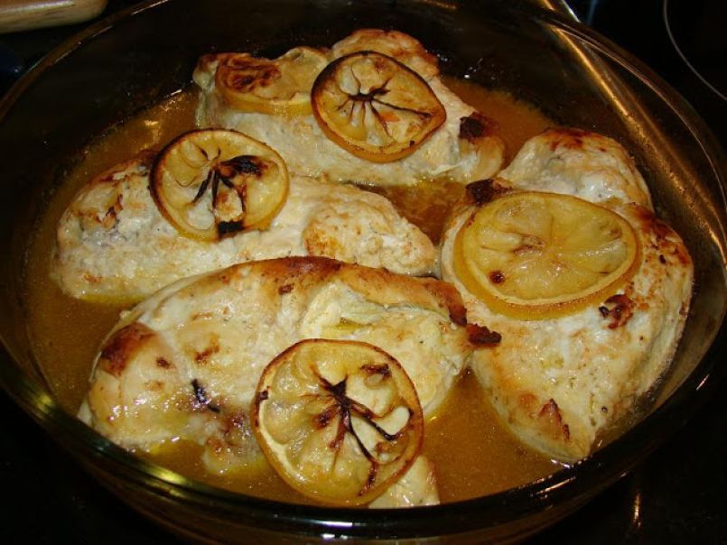 Peitos De Frango Assados No Forno Com Molho De Limão