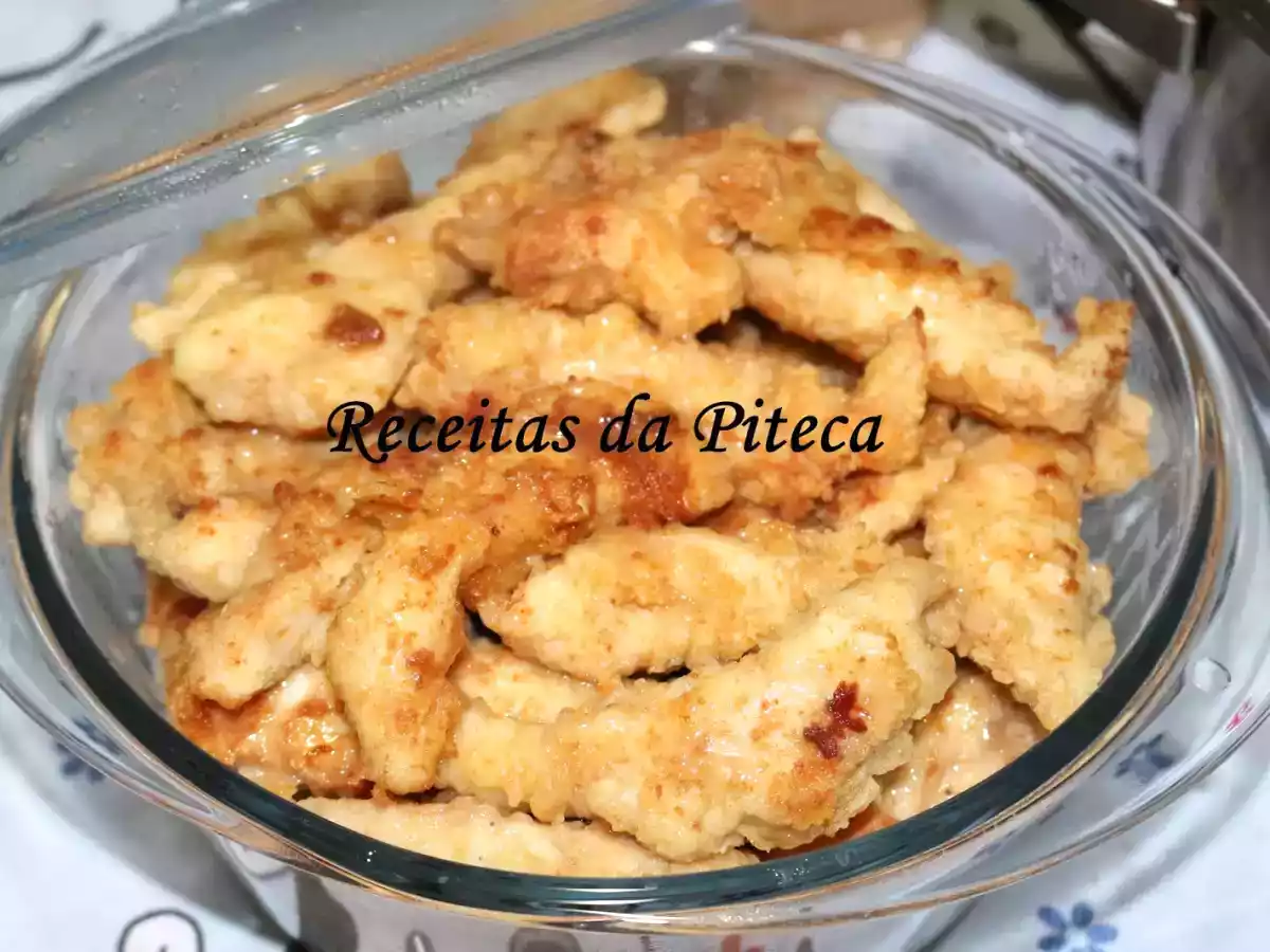 Peitos de frango fritos com molho de limão da Sara