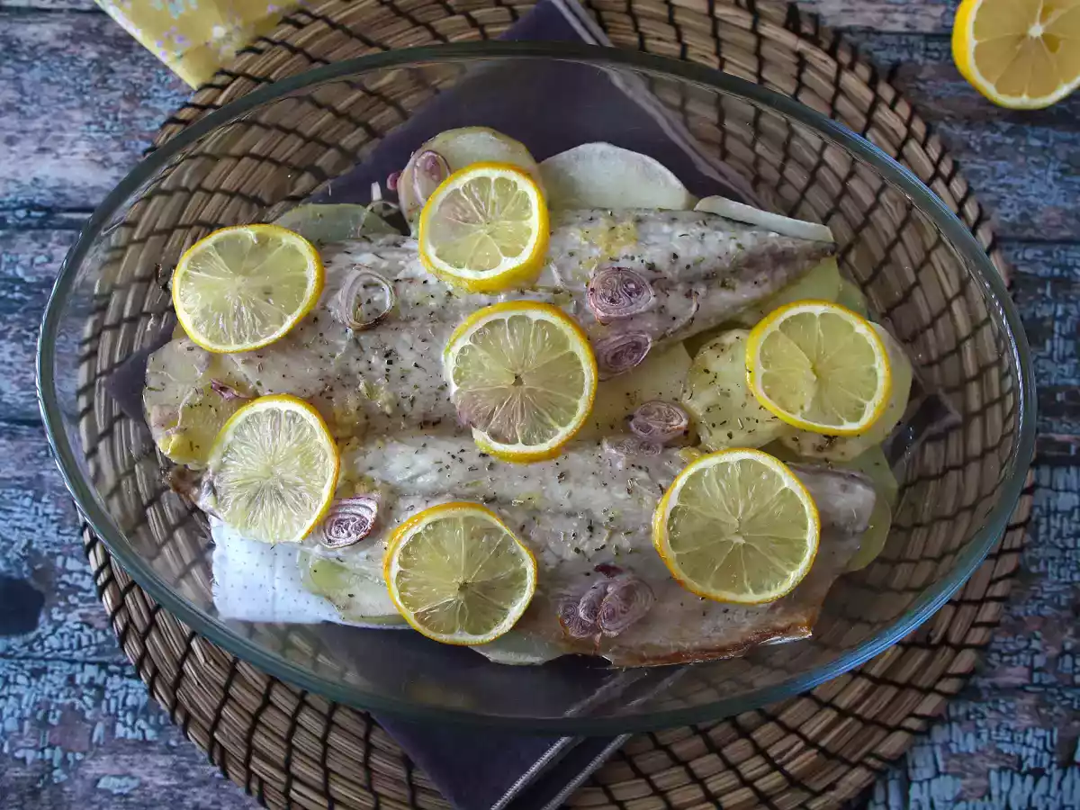Peixe cavala ao forno com batata: Sabor inesquecível! - foto 3
