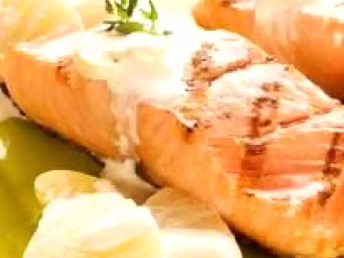 Peixe grelhado com molho de Abacaxi