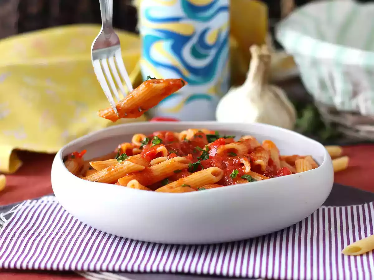 Penne all’arrabbiata: simplicidade e picância à moda italiana - foto 5