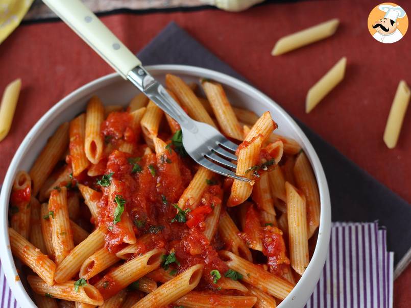 Penne all’arrabbiata: simplicidade e picância à moda italiana - foto 6