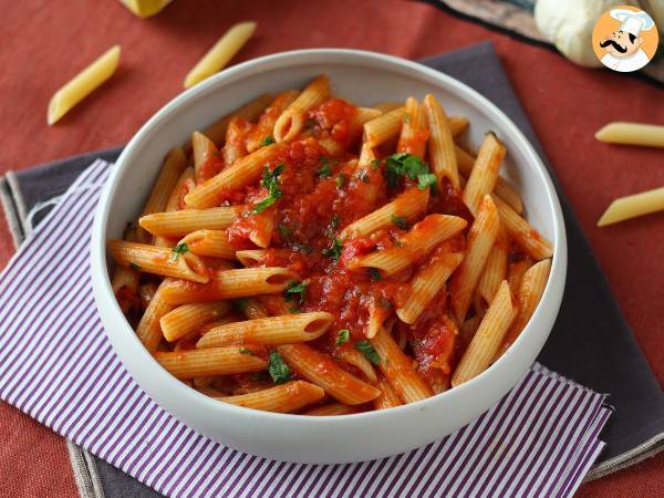 Penne all’arrabbiata: simplicidade e picância à moda italiana - foto 2