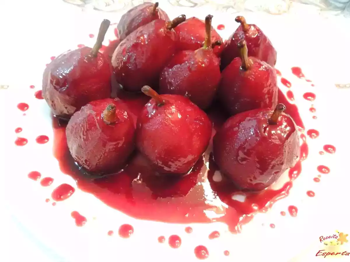 Pêras ao Vinho tinto seco