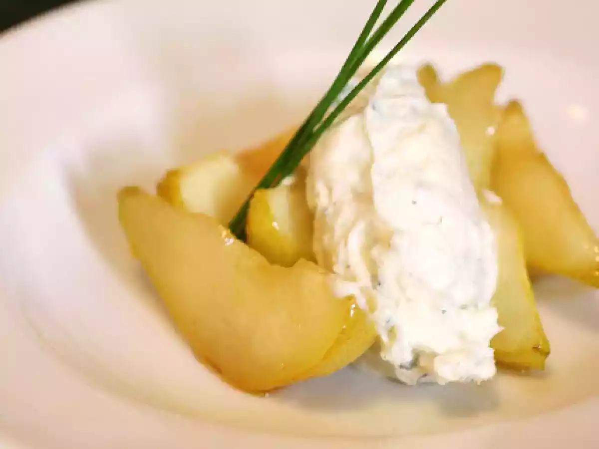 Peras Carameladas com Creme de Gorgonzola - foto 3