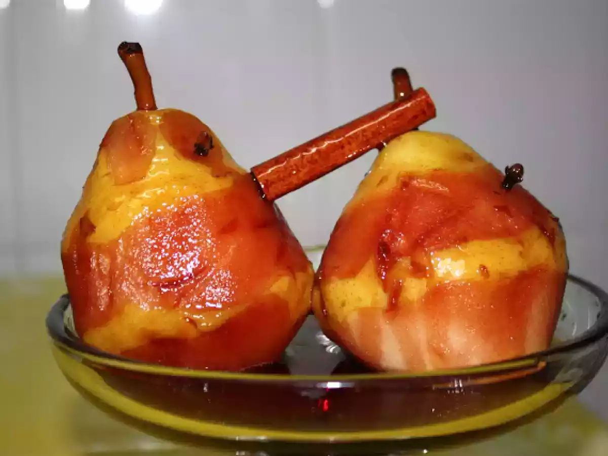 Pêras com vinho do Porto