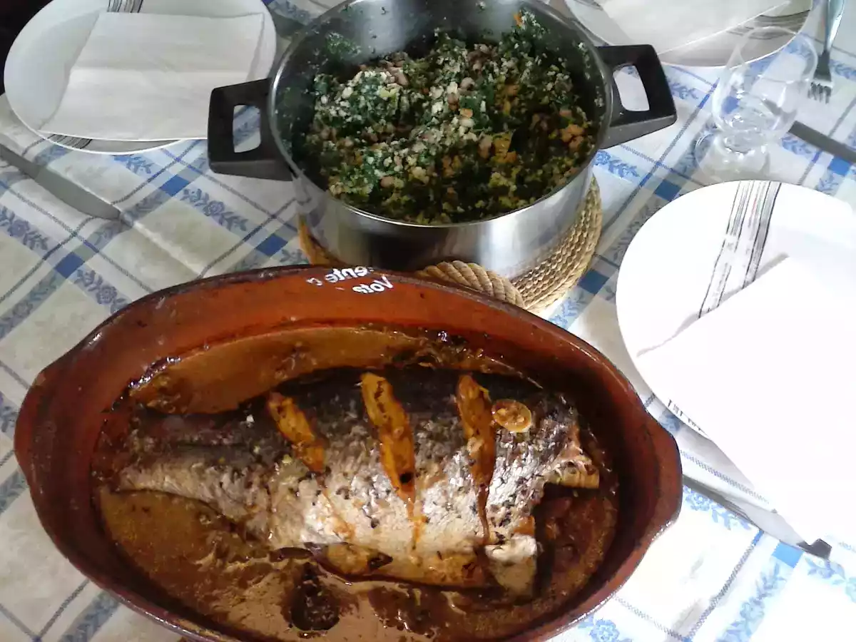 Perca com migas