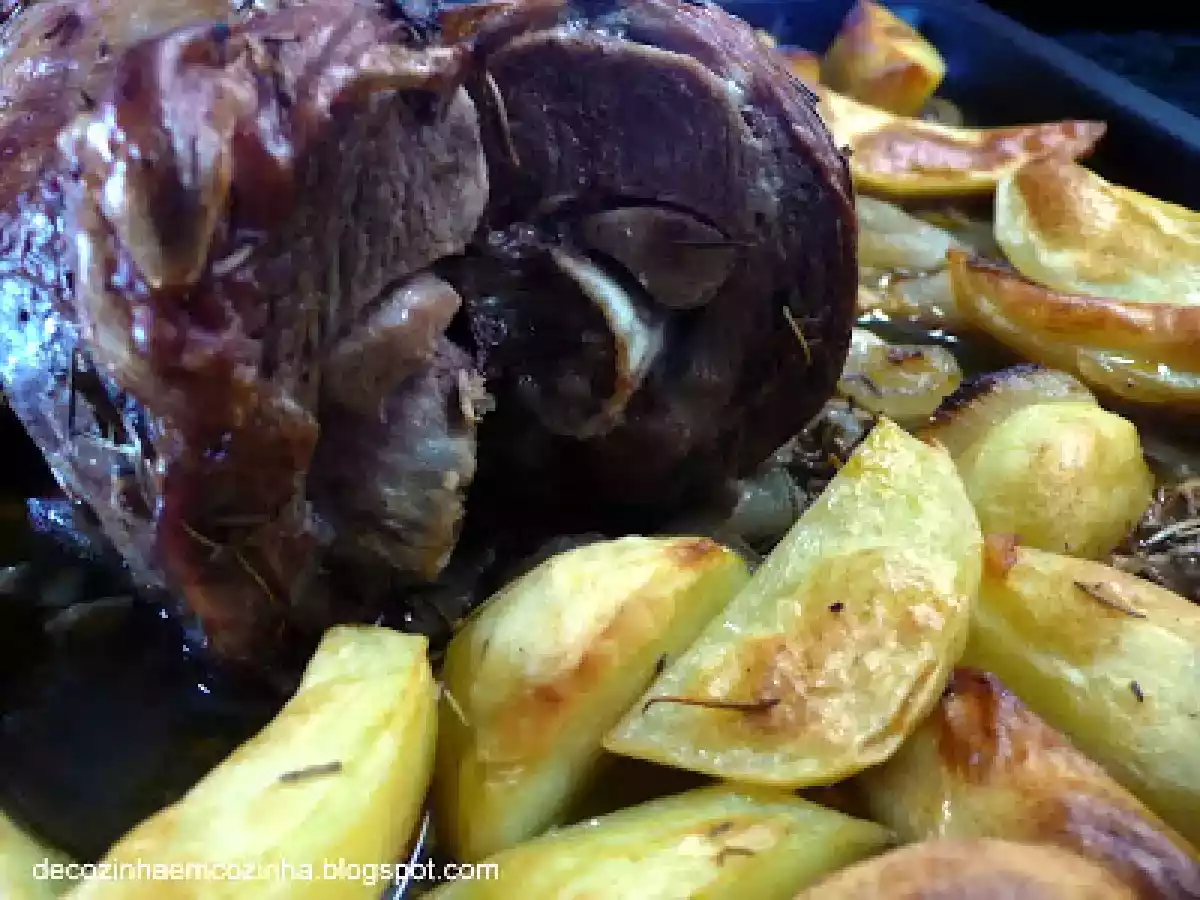 Perna de Peru Assada com Batata