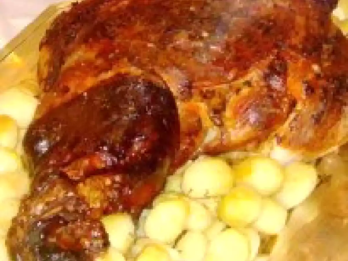 Pernil assado com batatas