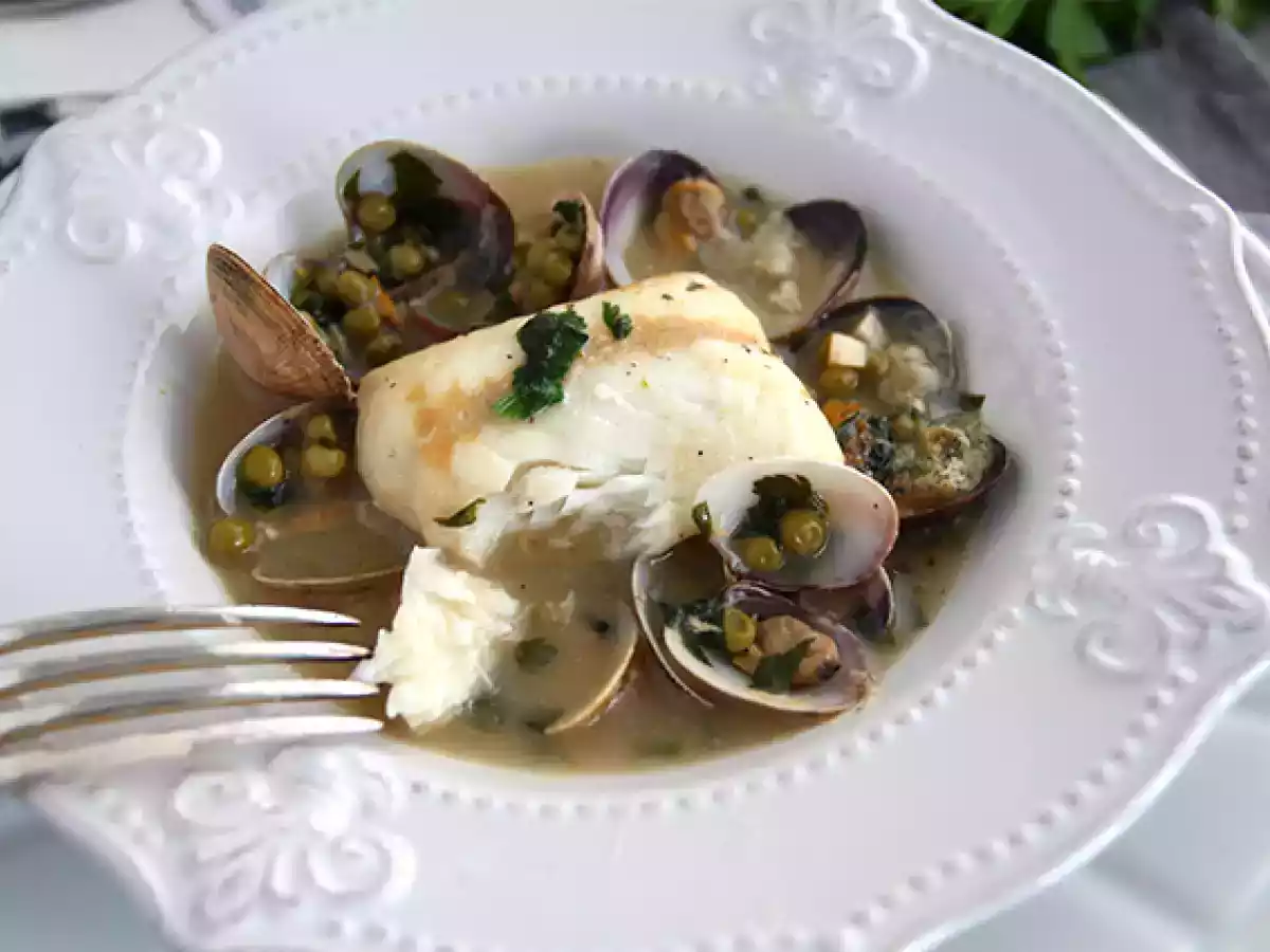 Pescada com amêijoas e ervilhas - foto 4