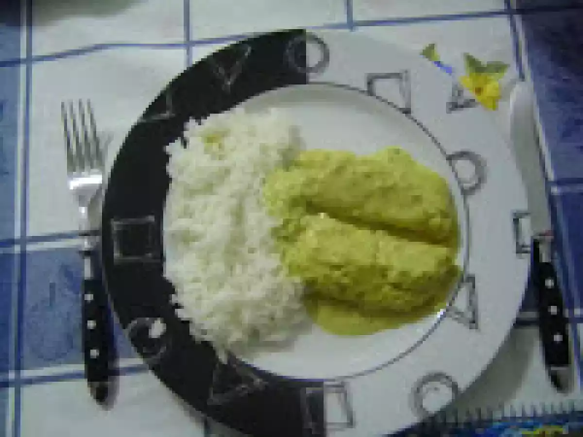 Pescada com caril