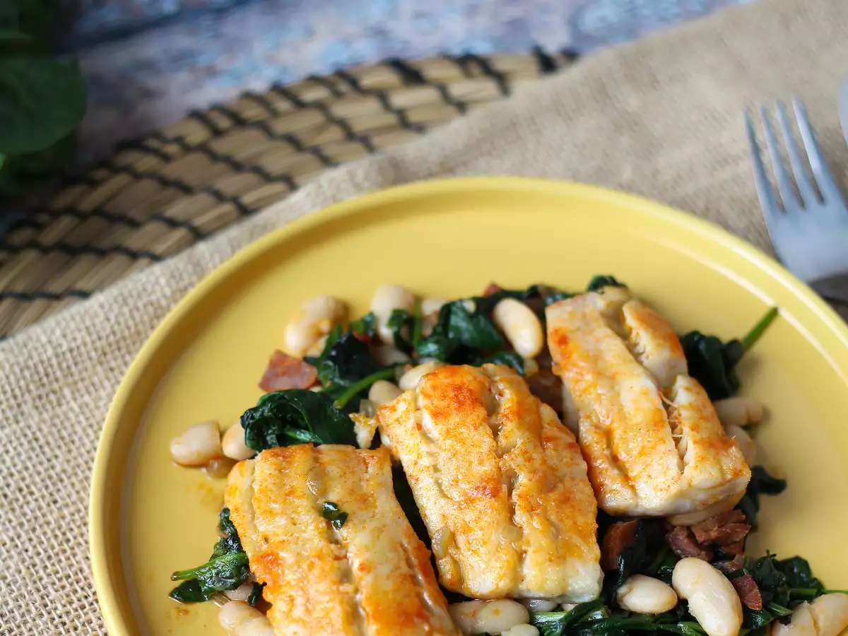 Pescada com feijão branco, espinafre e chouriço - foto 2