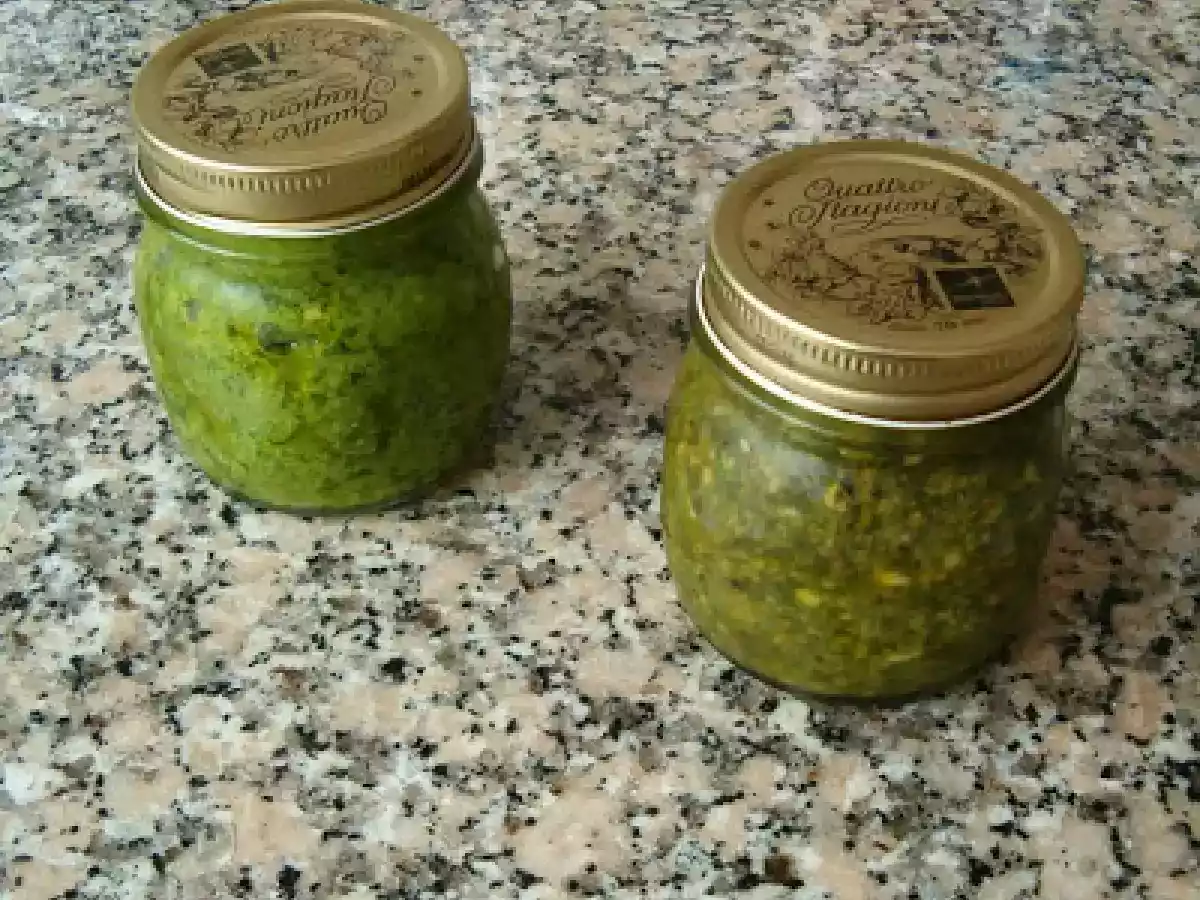 Pesto de alface e pesto de rúcula