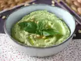 Pesto de curgetes (abobrinha), o molho saudável e sem cozedura (cozimento), foto 3