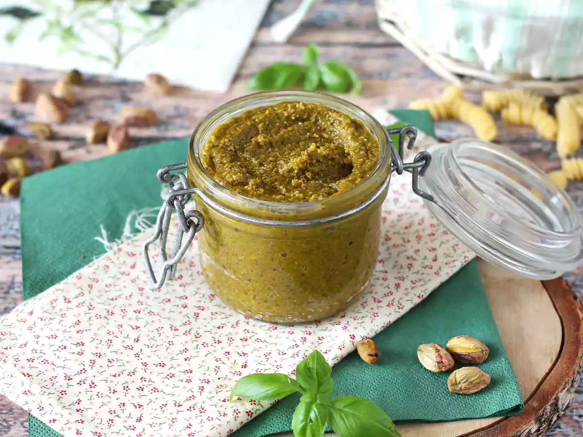 Pesto de pistaches, um molho fácil e saboroso - foto 4