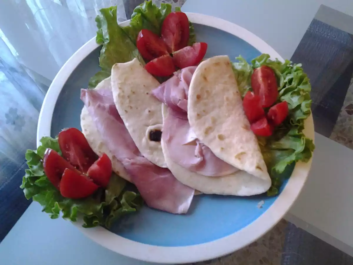 Piadina romagnola