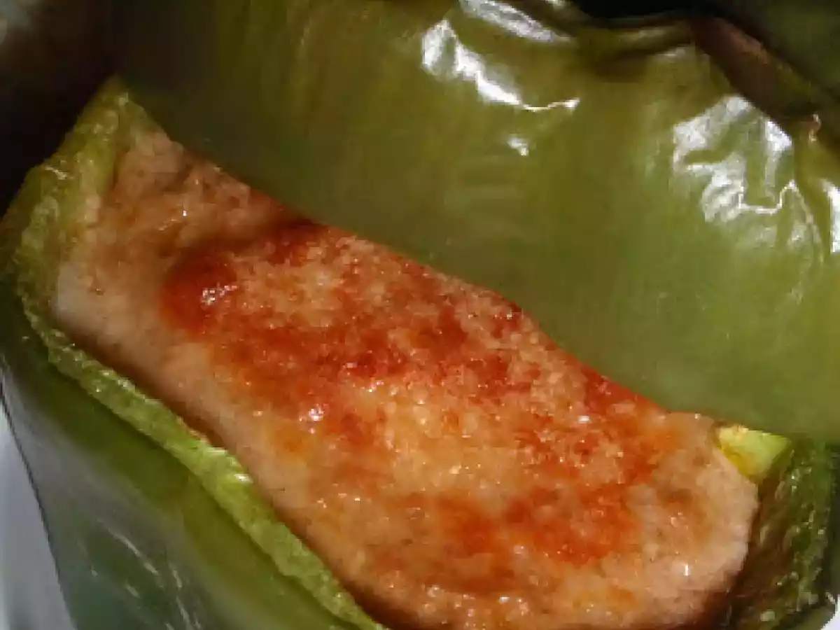Pimentos Recheados com carne Perú