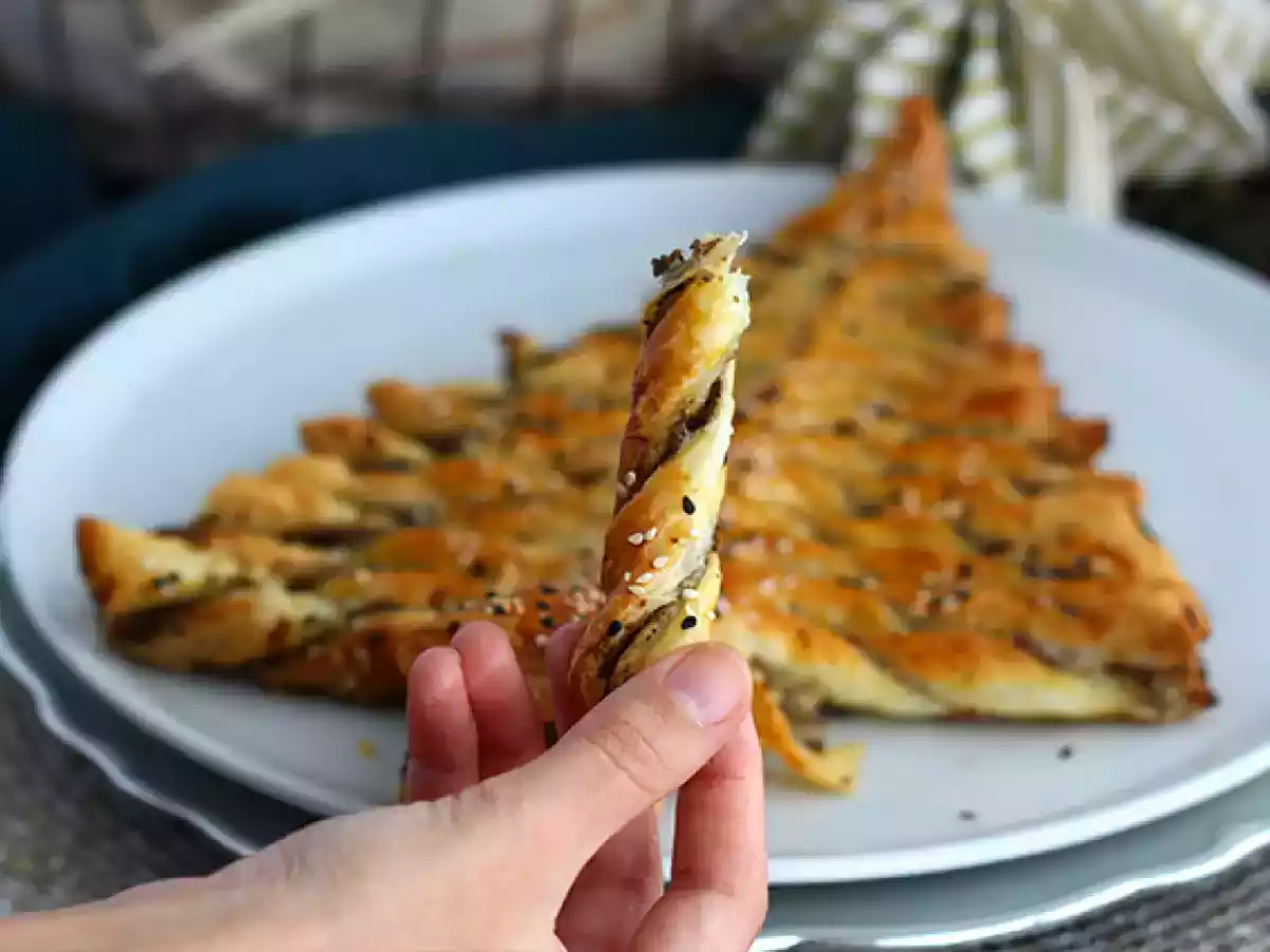 Pinheiro de Natal sabor tapenade (pasta de azeitona preta) - foto 2