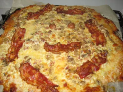 Pizza a La Carbonara