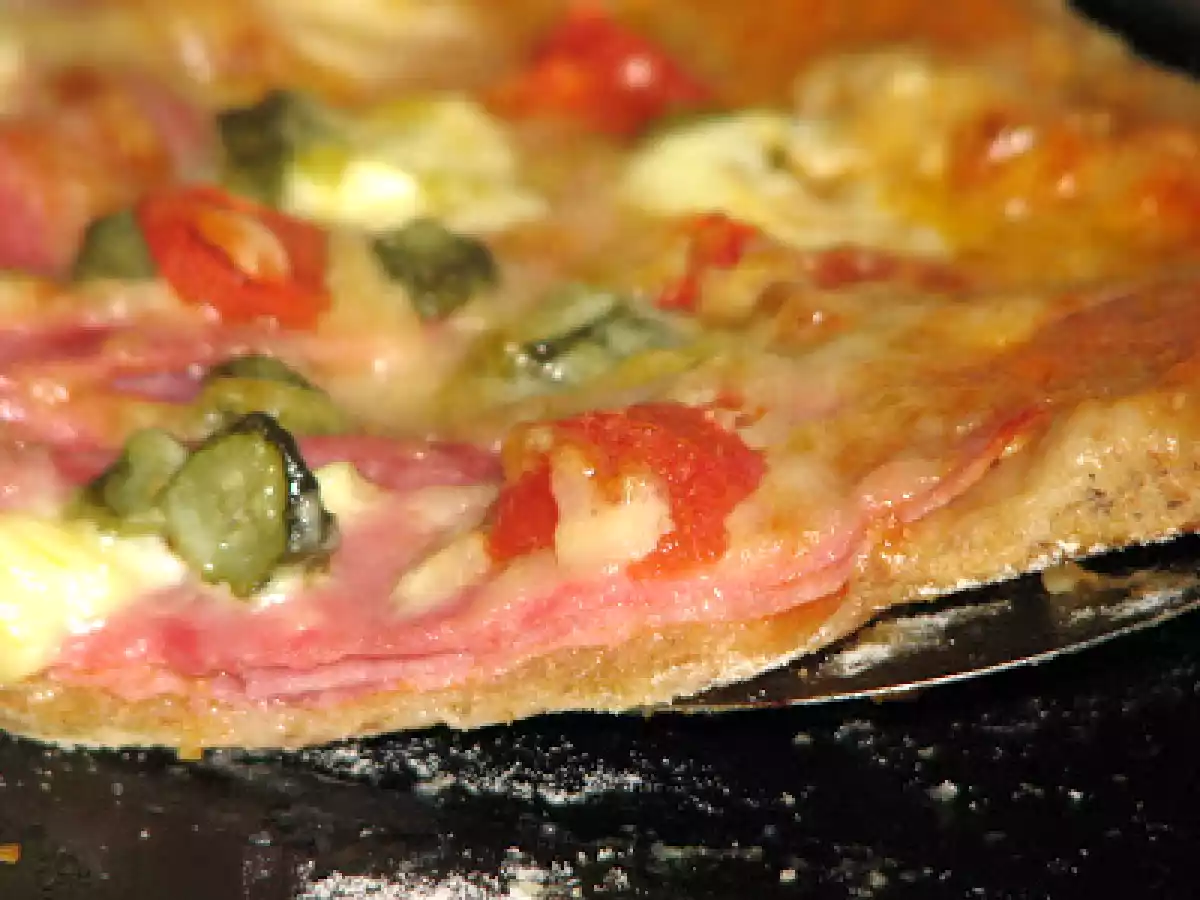 Pizza com queijo feta - foto 2