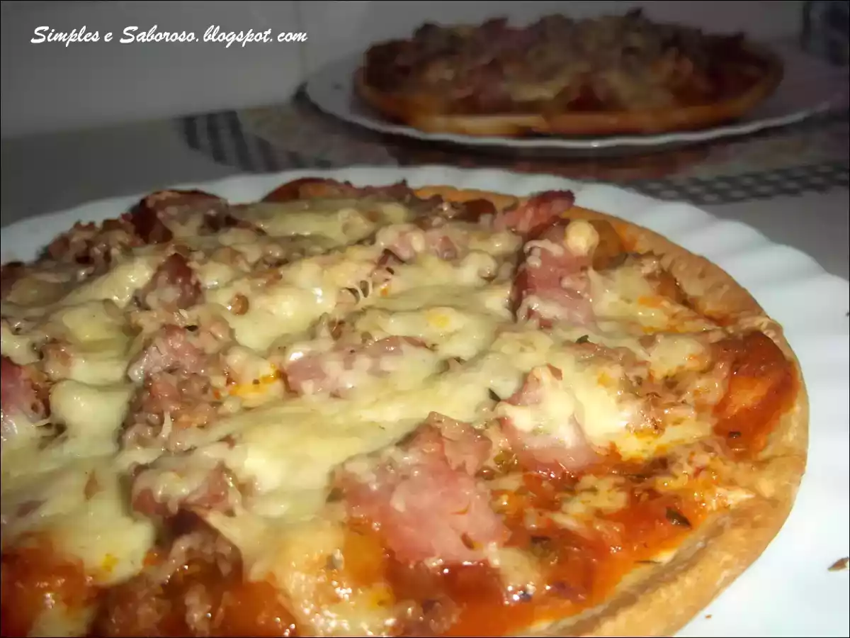 Pizza de Atum e Camarão