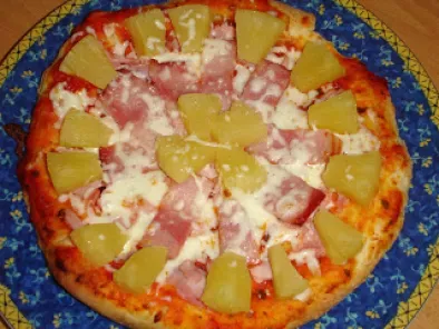 Pizza de Bacon e Ananás