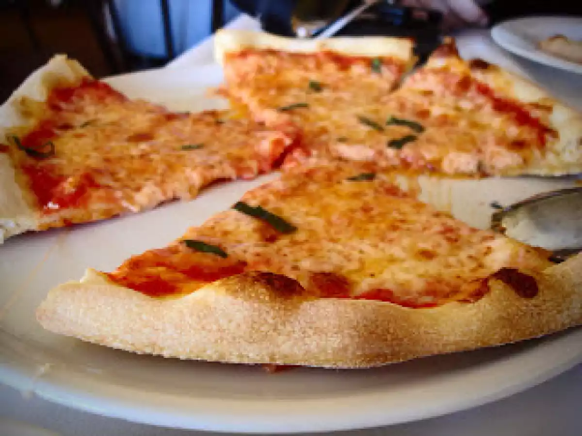 Pizza de frango com catupiry