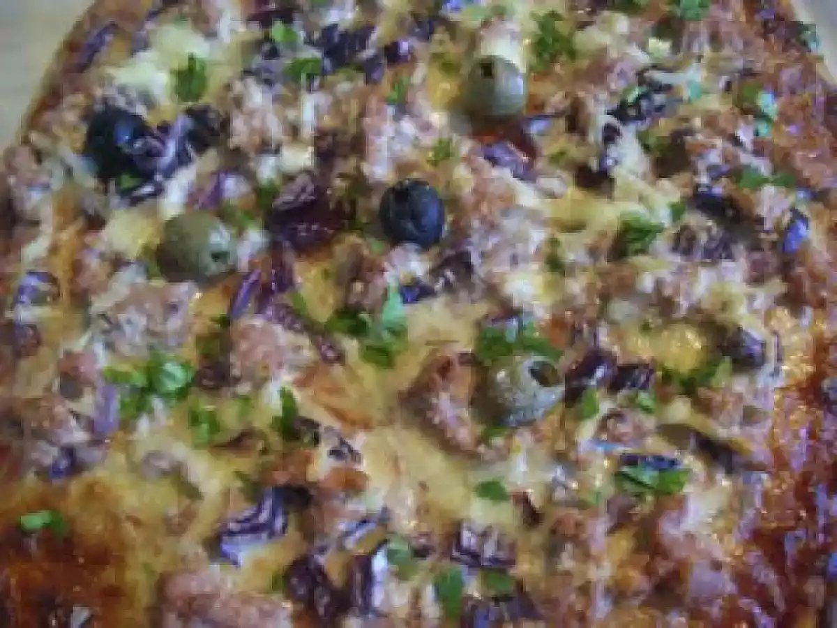 Pizza de perú com coentros. - foto 2