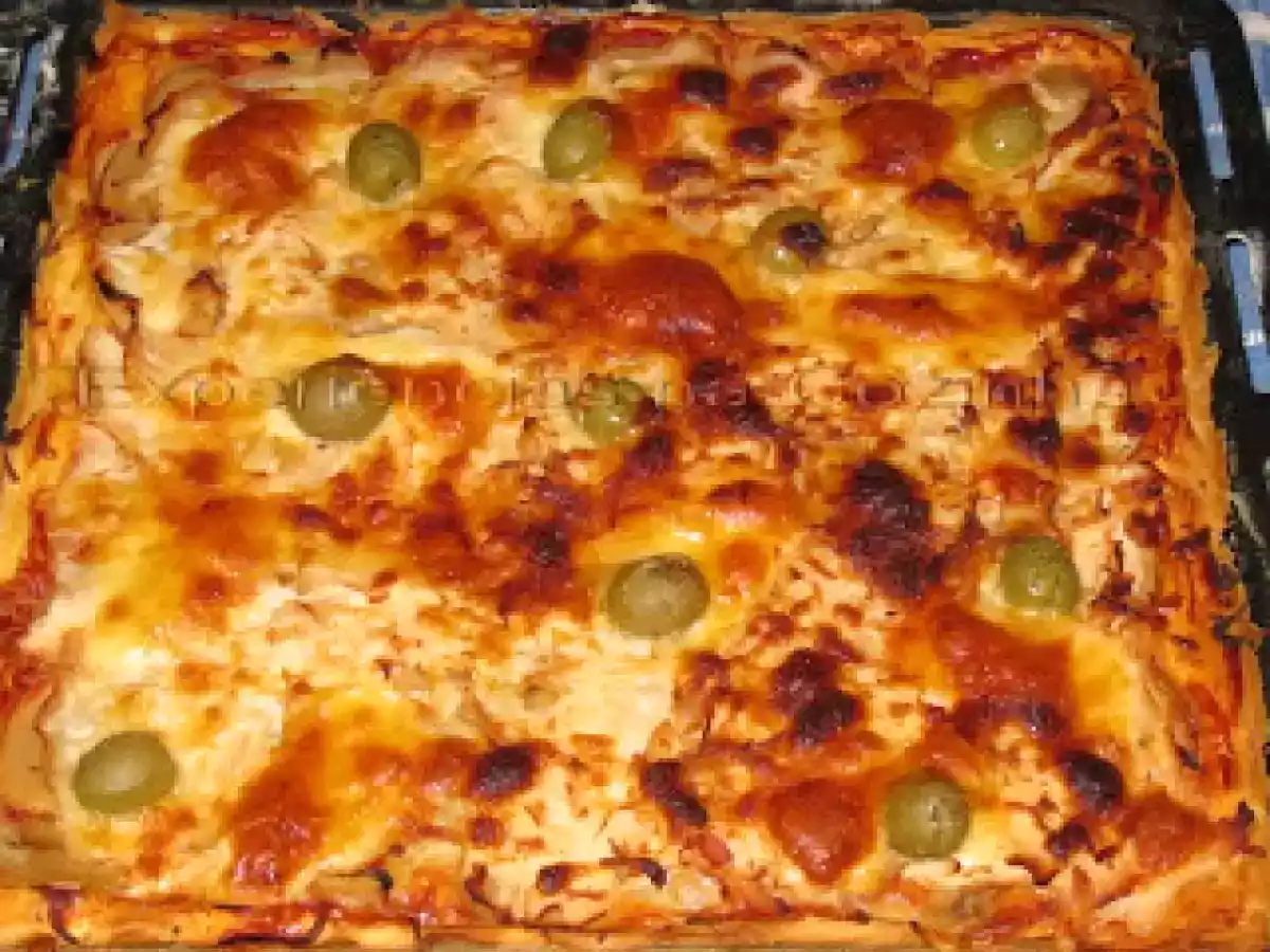 Pizza de Peru Defumado, Presunto e Mozzarella - foto 2