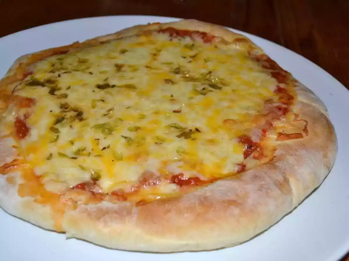 Pizza Margherita (Vegetariana)