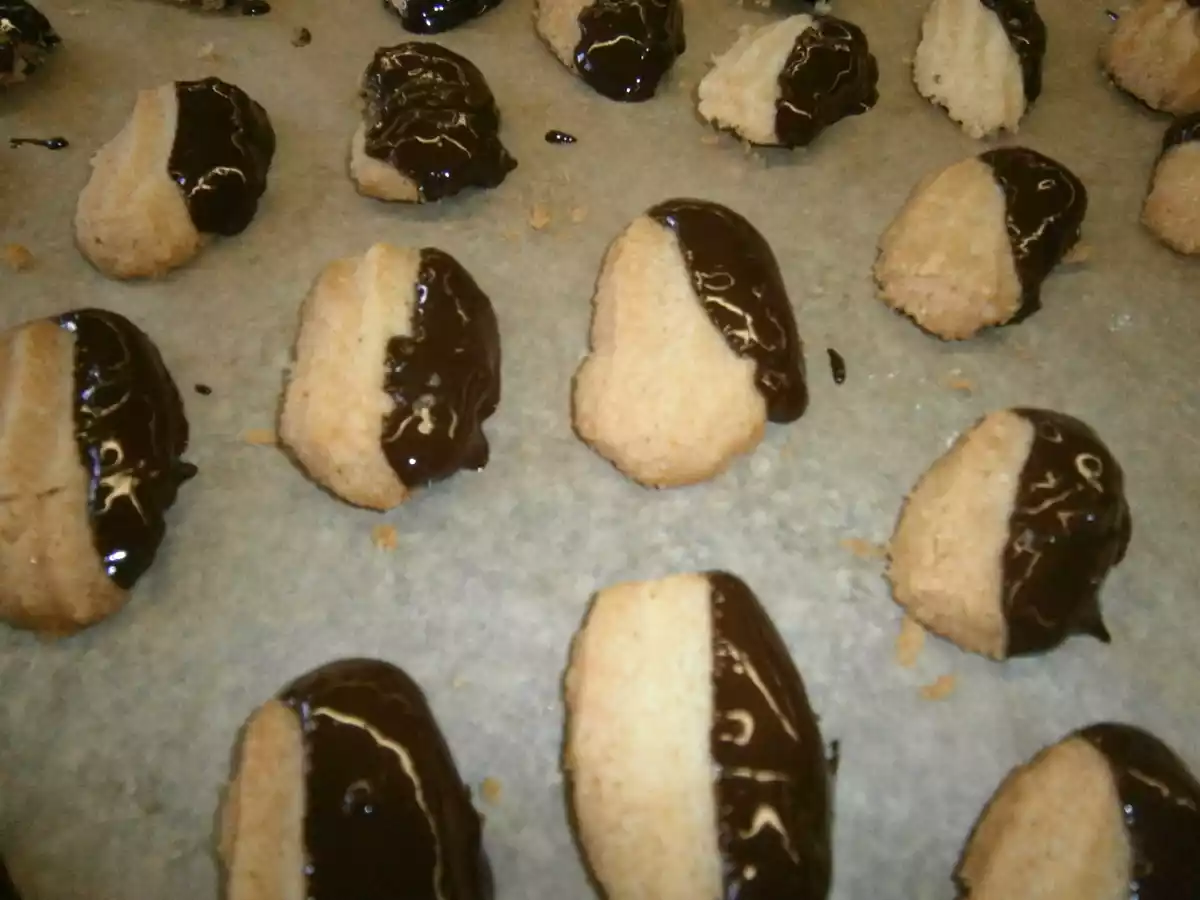 Plätzchen (Wiener spritzgebäck) biscoitinho vienense - foto 3