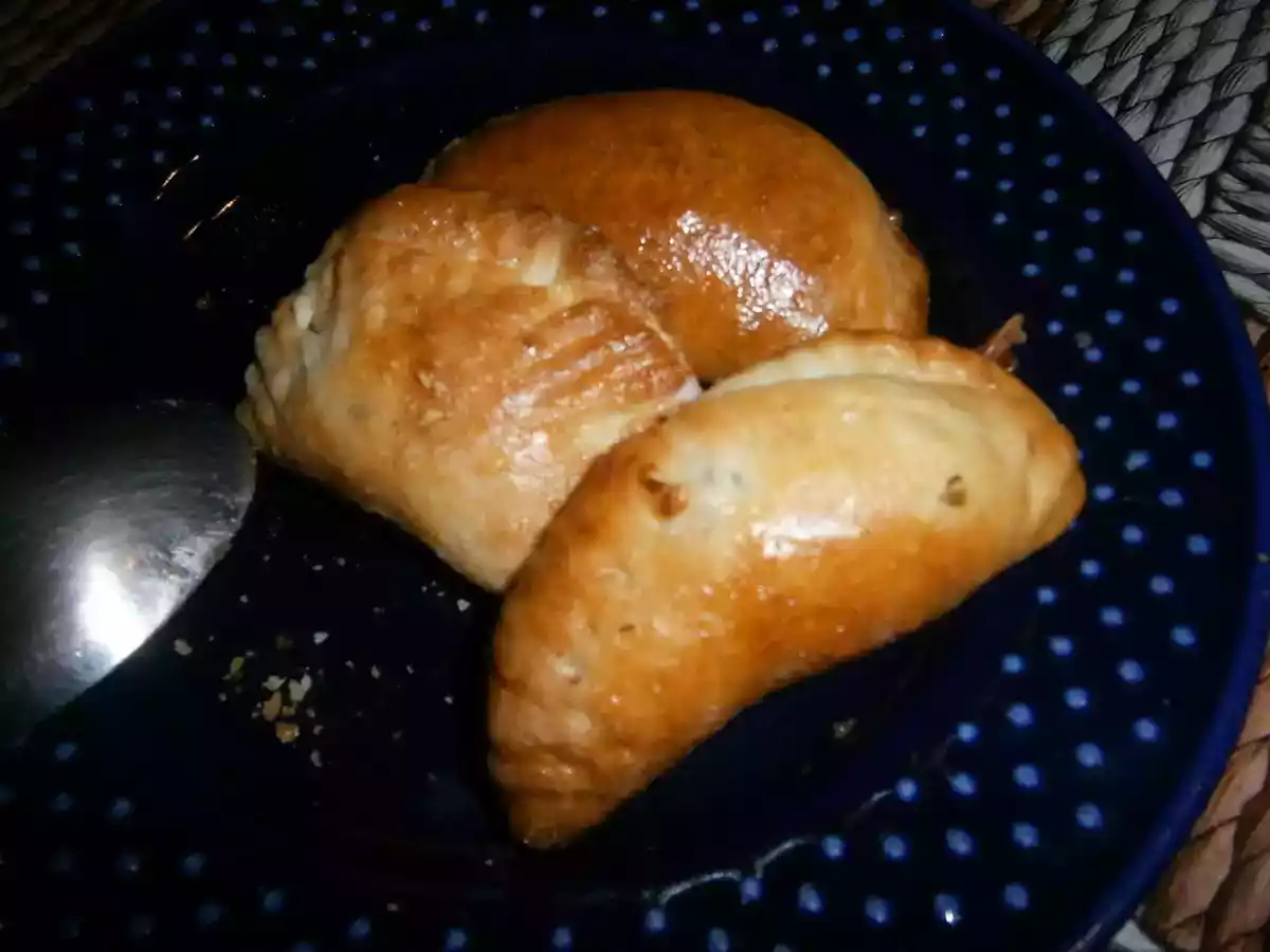 Pogaca (paozinho recheado turco)