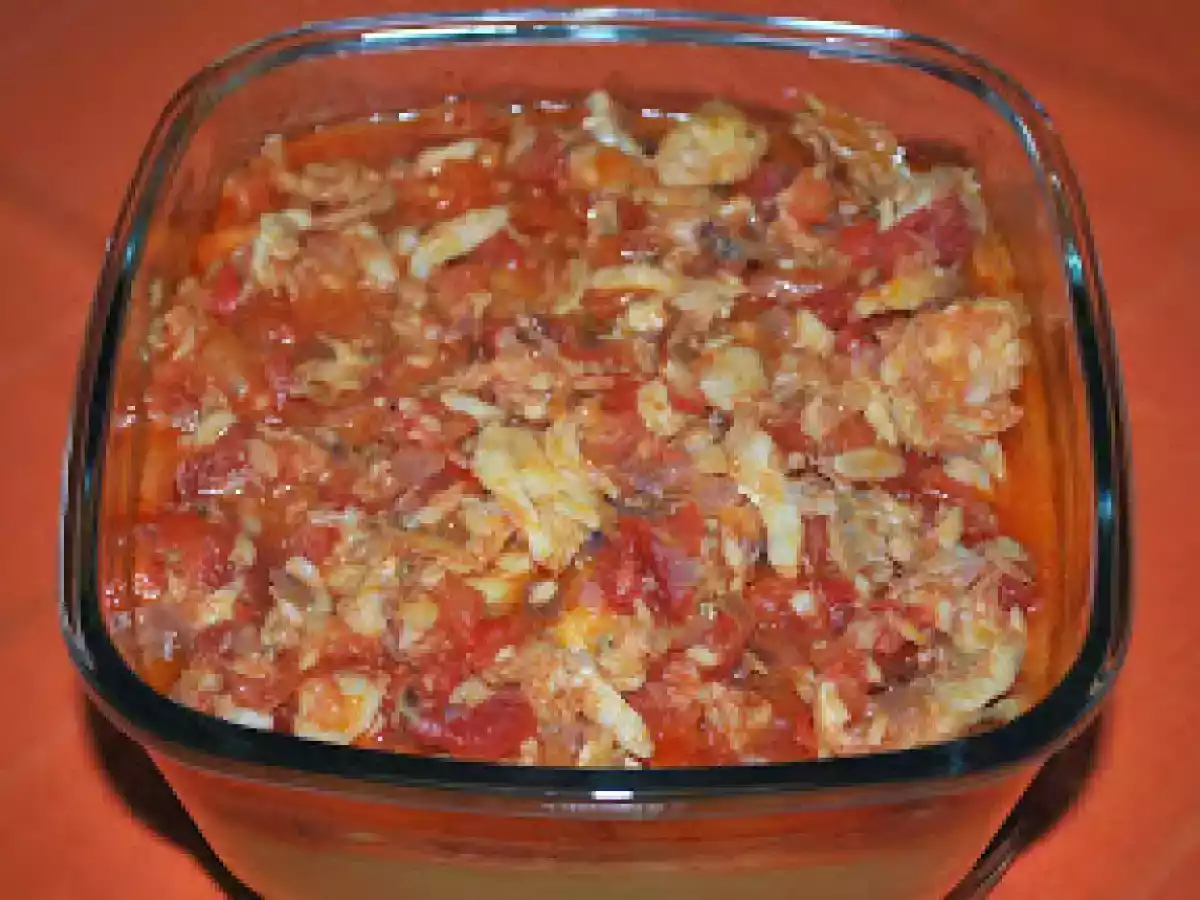 Polenta com molho de bacalhau