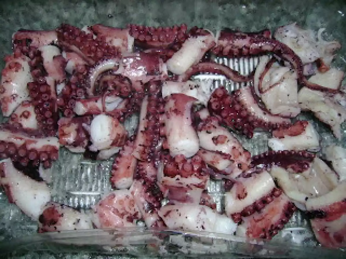 Polvo cozido com legumes - foto 3