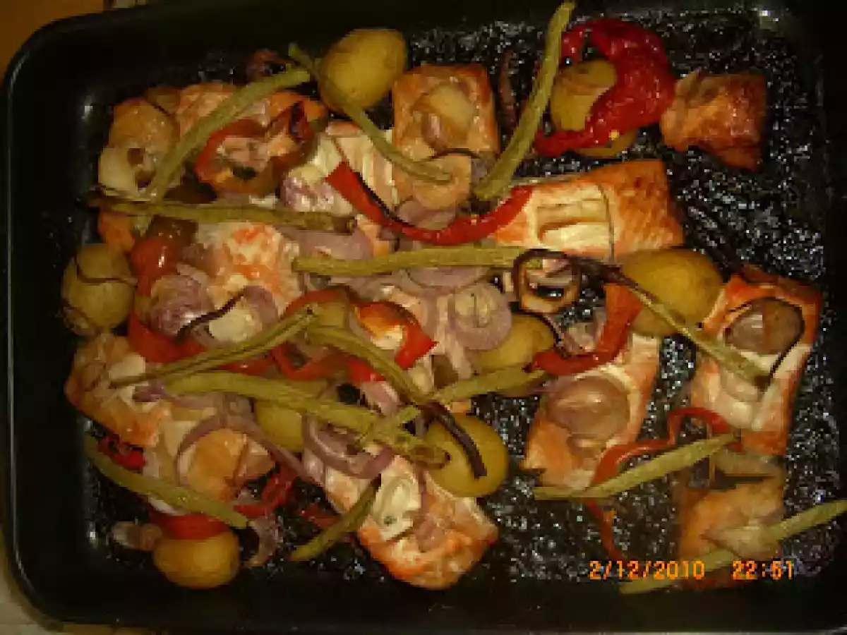 Postas de Salmão Assadas com Lulas e Legumes - foto 2