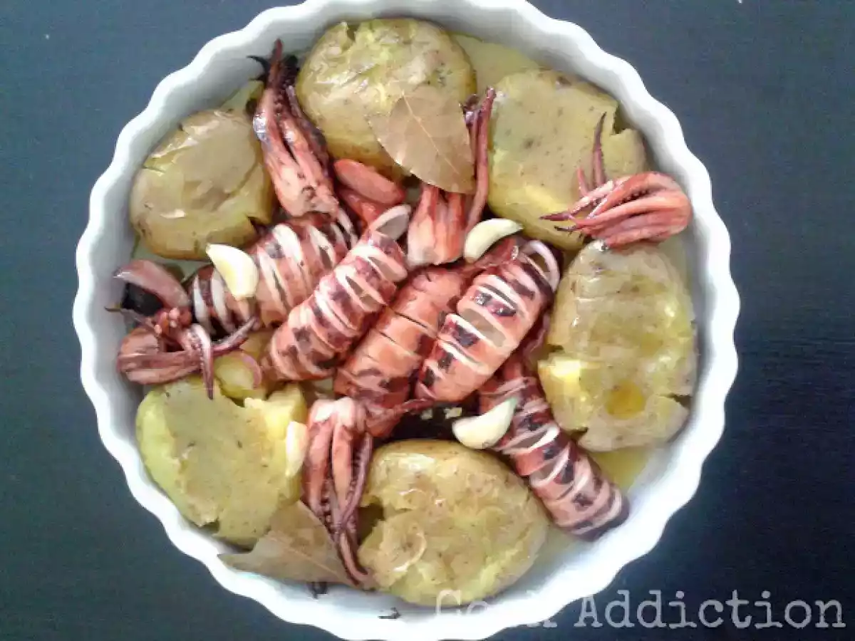 Pota grelhada com batatas a murro