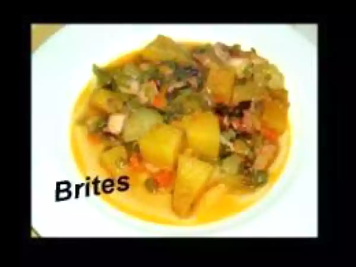 Potas estufadas com courgette