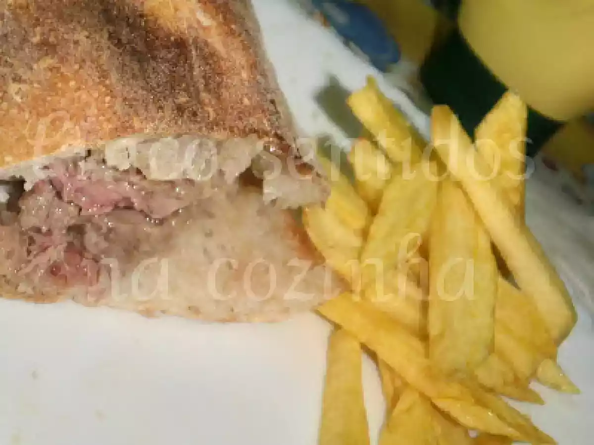 Prego no pão com mostarda à antiga - foto 3