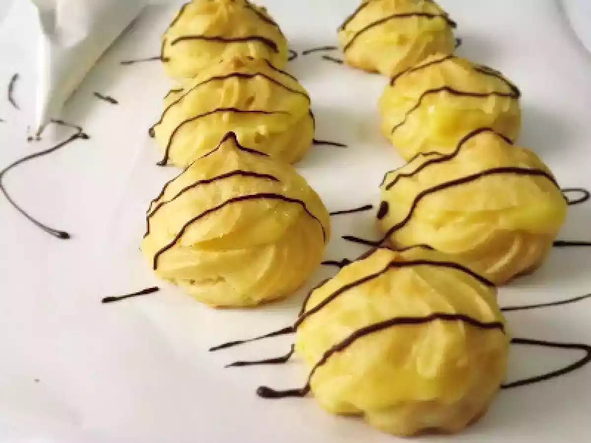 Profiteroles com creme de bergamota