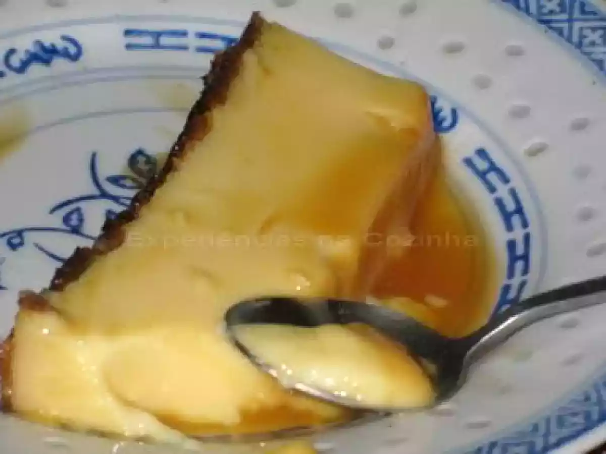 Pudim Brasileiro de Leite Condensado