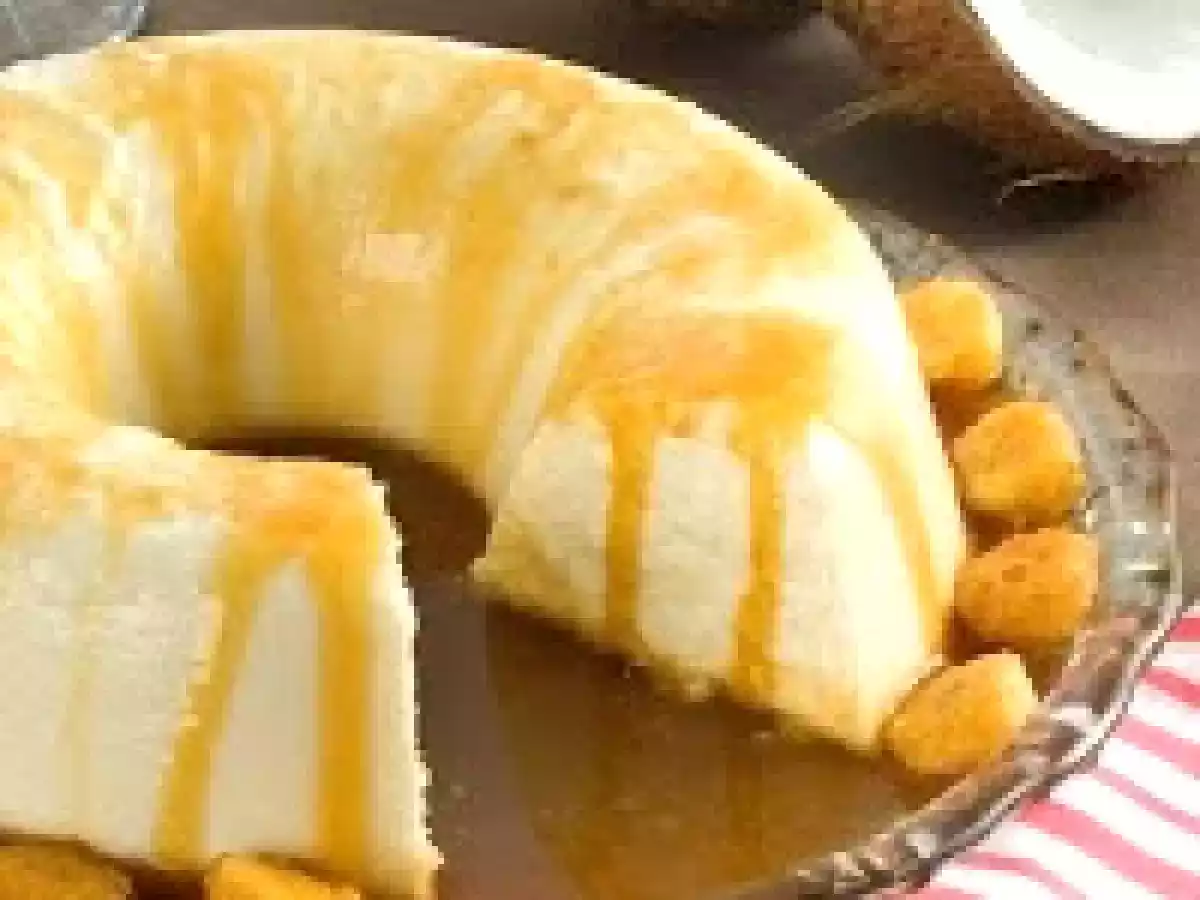 Pudim Carmen Miranda (vegana)