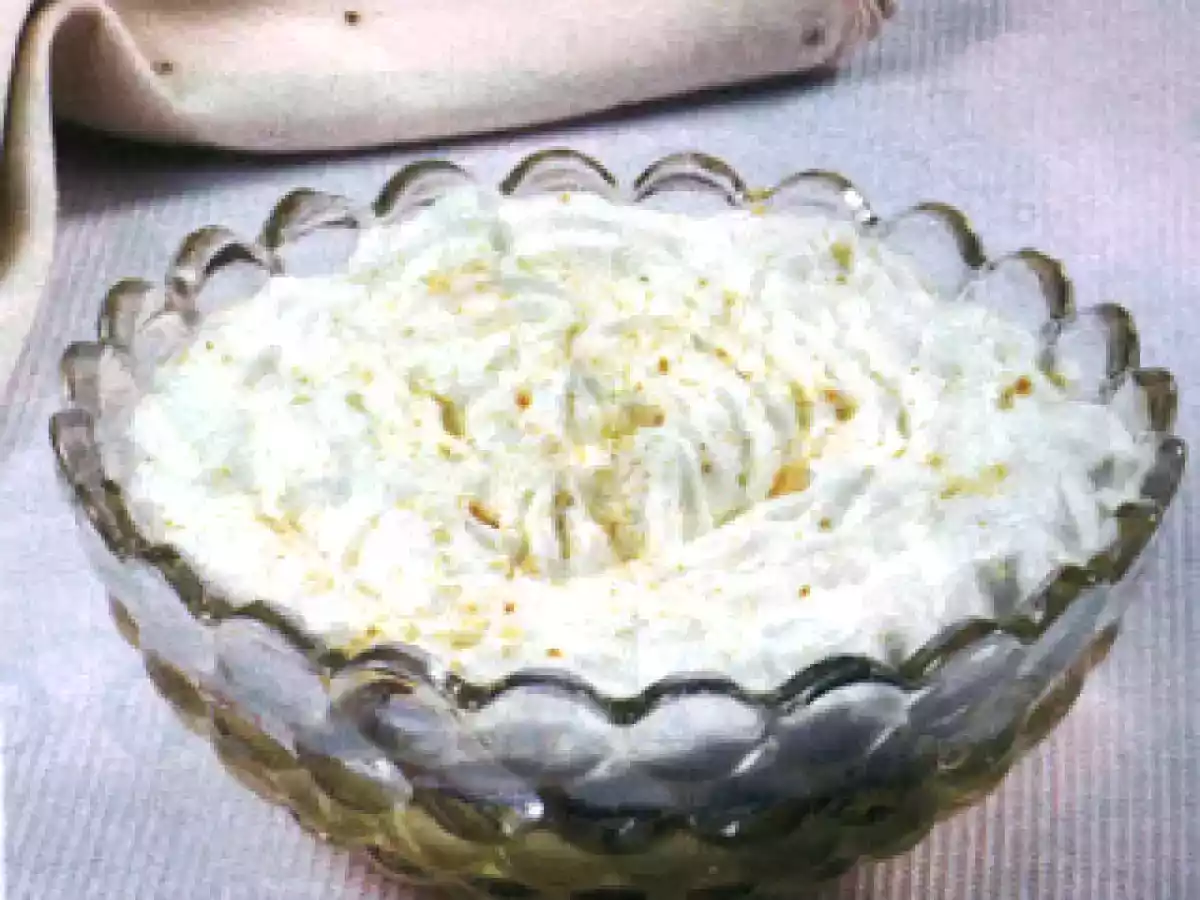 Pudim com Doce de Natas e Bolacha